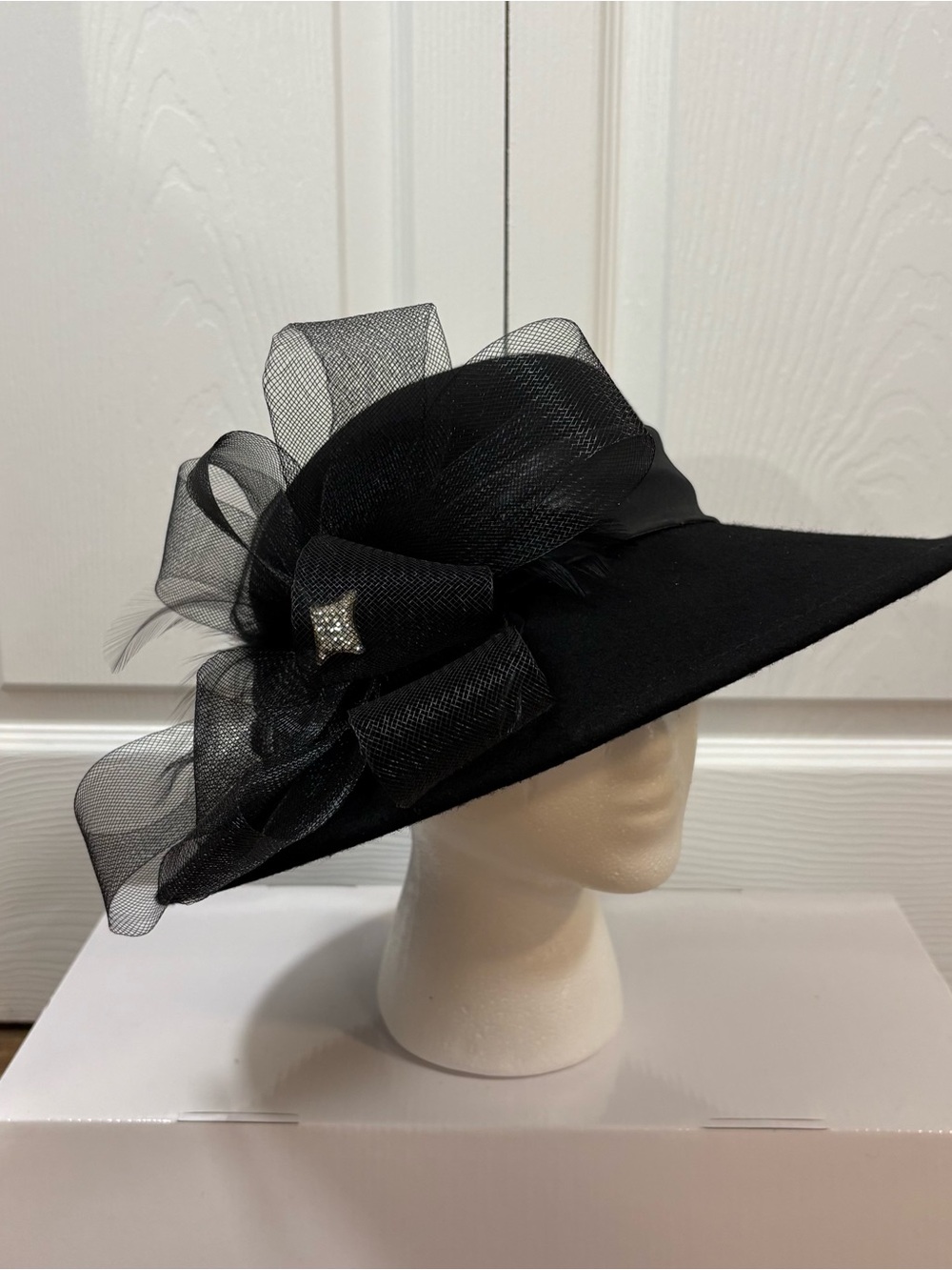 Mr Hi’s Classic Black 100% Wool Wide Brim Church Derby Hat M